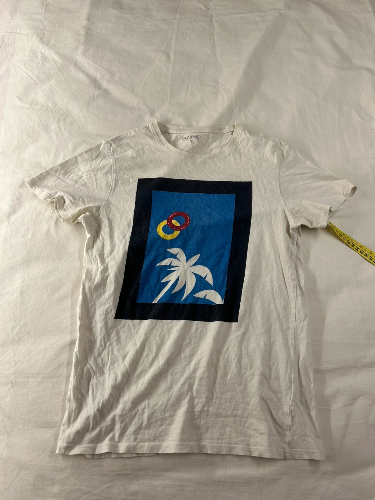 T-shirt imprimé in extenso